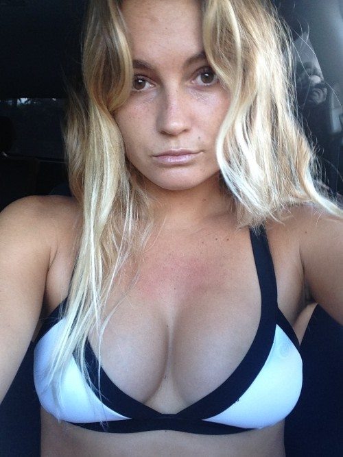 Alana Blanchard jung 94