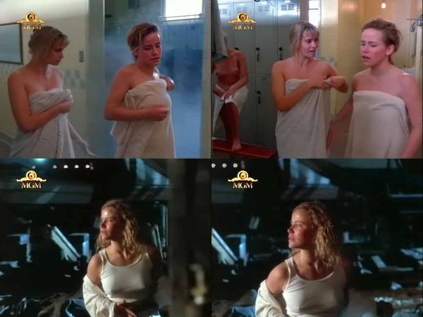 Amanda Peterson Brüste