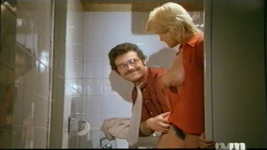 Angelika Reschner Fotoblitze zwischen den Beinen 90