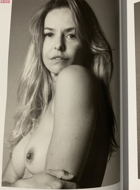 Bianca Rinaldi beleuchtete Muschi 96