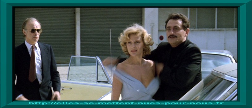 Blanche Ravalec in Unterwäsche 93