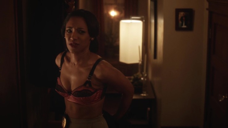 Candice Patton Höschen