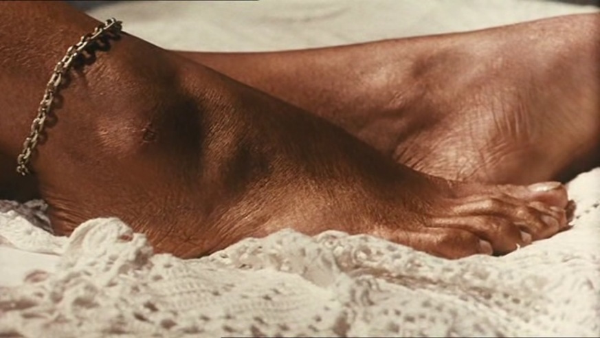 Carole Andre in Unterwäsche 52