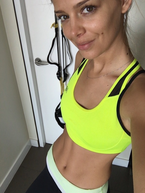 Danielle Knudson Strümpfe