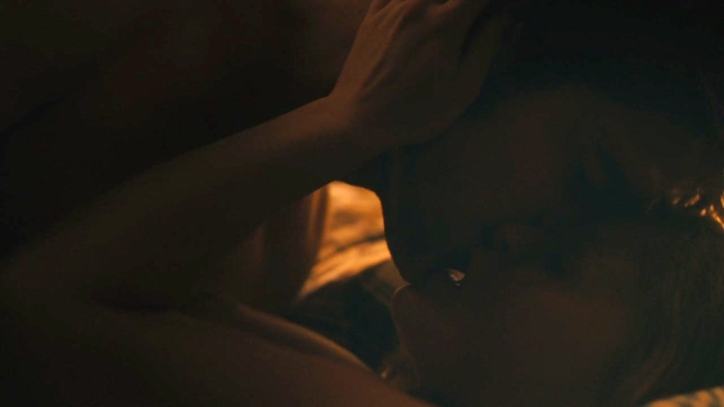 Emilie De Ravin Strümpfe 50