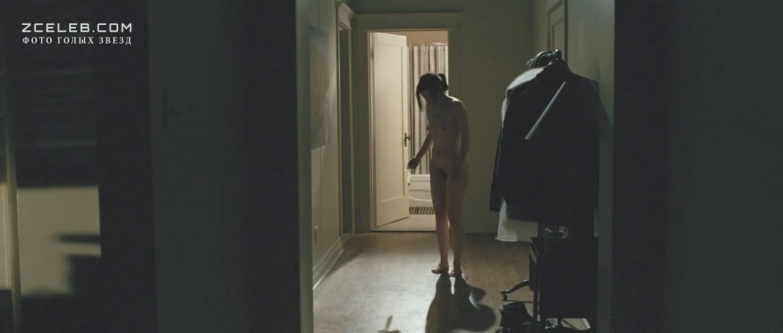 Emily Hampshire intime Fotos