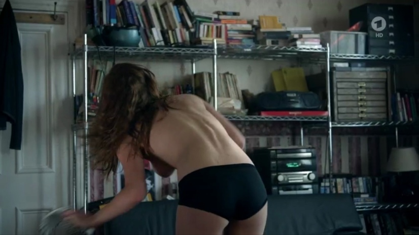 Josie Taylor keine Unterwäsche