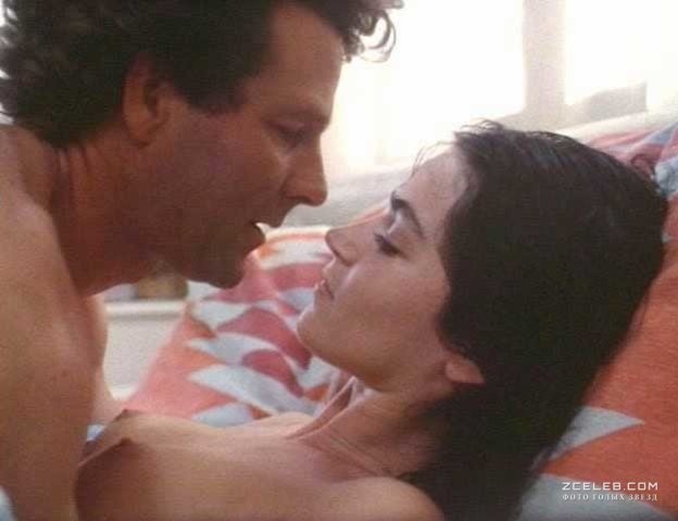 Kim Delaney Strumpfhosen