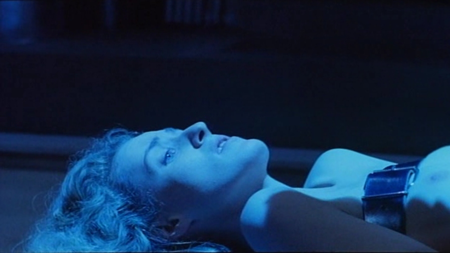 Lisa Gerrard beleuchtete Muschi
