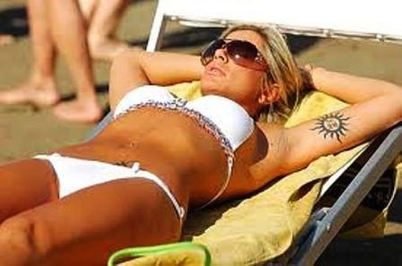 Maddalena Corvaglia in einem Rock