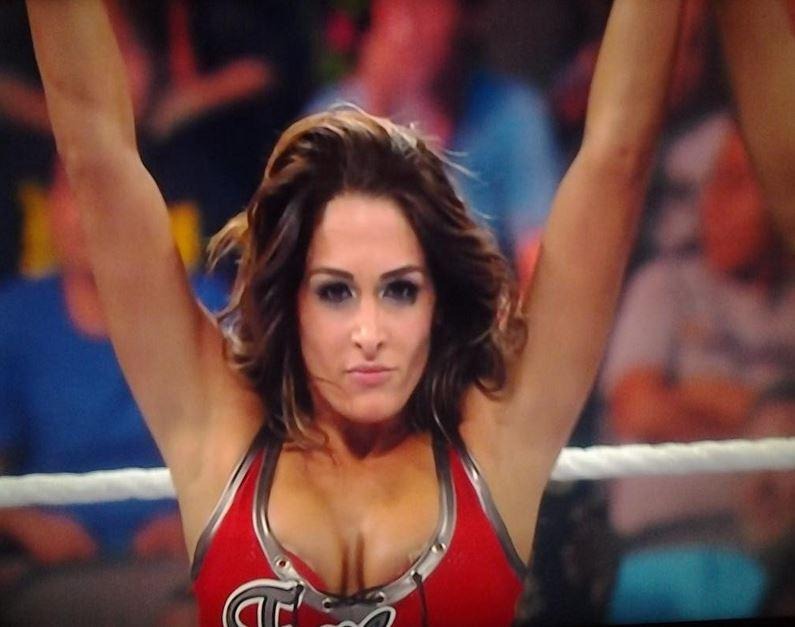 Nikki Bella: Enthüllende Momente einer Wrestling-Legende