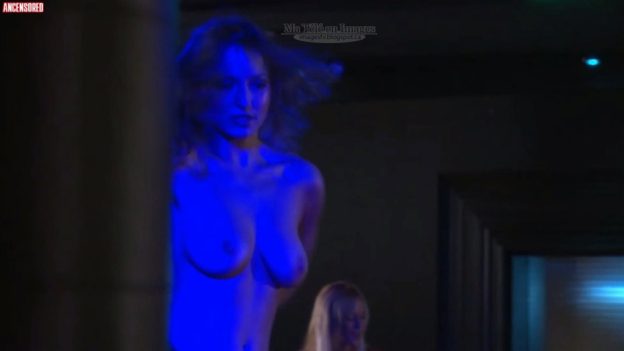 Patricia Stasiak Strümpfe 33