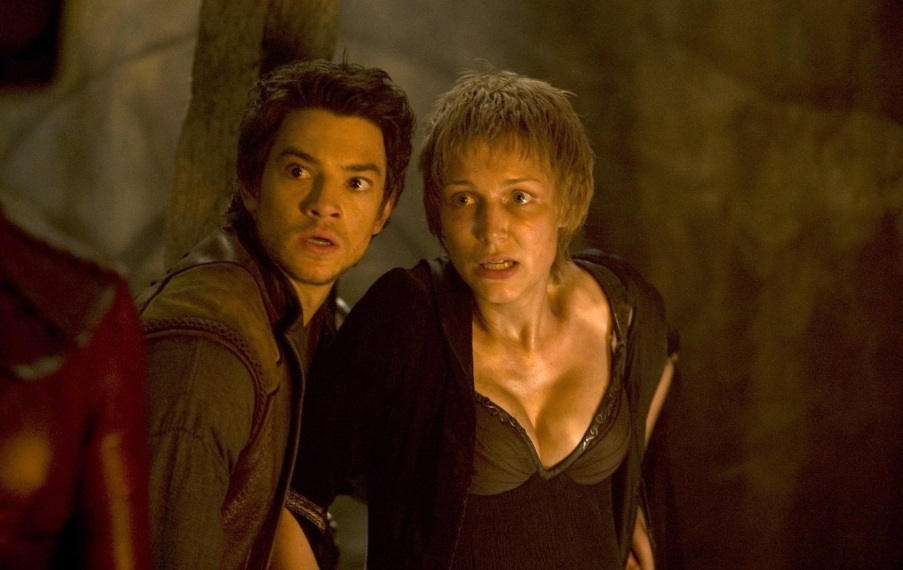 Tania Nolan in Unterwäsche 34
