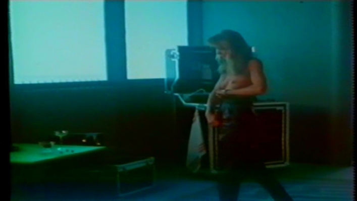 Virginia Hey nackte Brüste 52