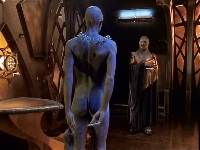 Virginia Hey nackte Brüste 98